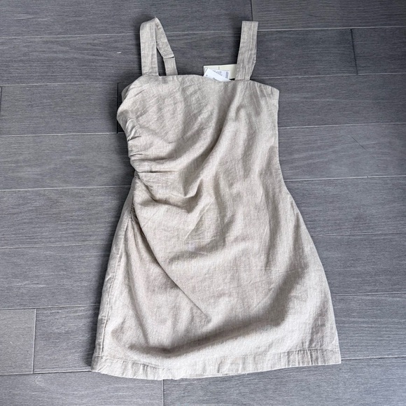 NWT Abercrombie & Fitch Linen Blend Ruched Square Neck Mini Dress Beige Size S - Picture 11 of 16